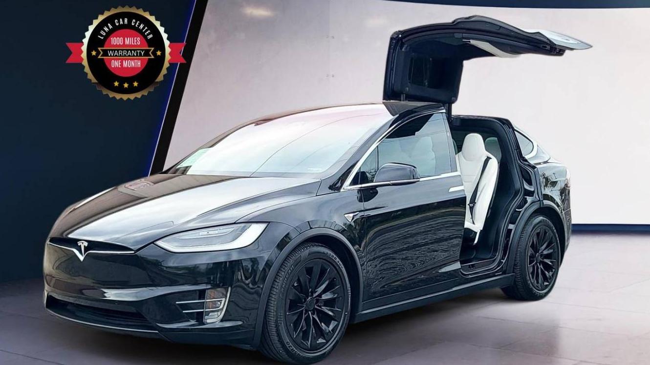 TESLA MODEL X 2017 5YJXCBE25HF049347 image